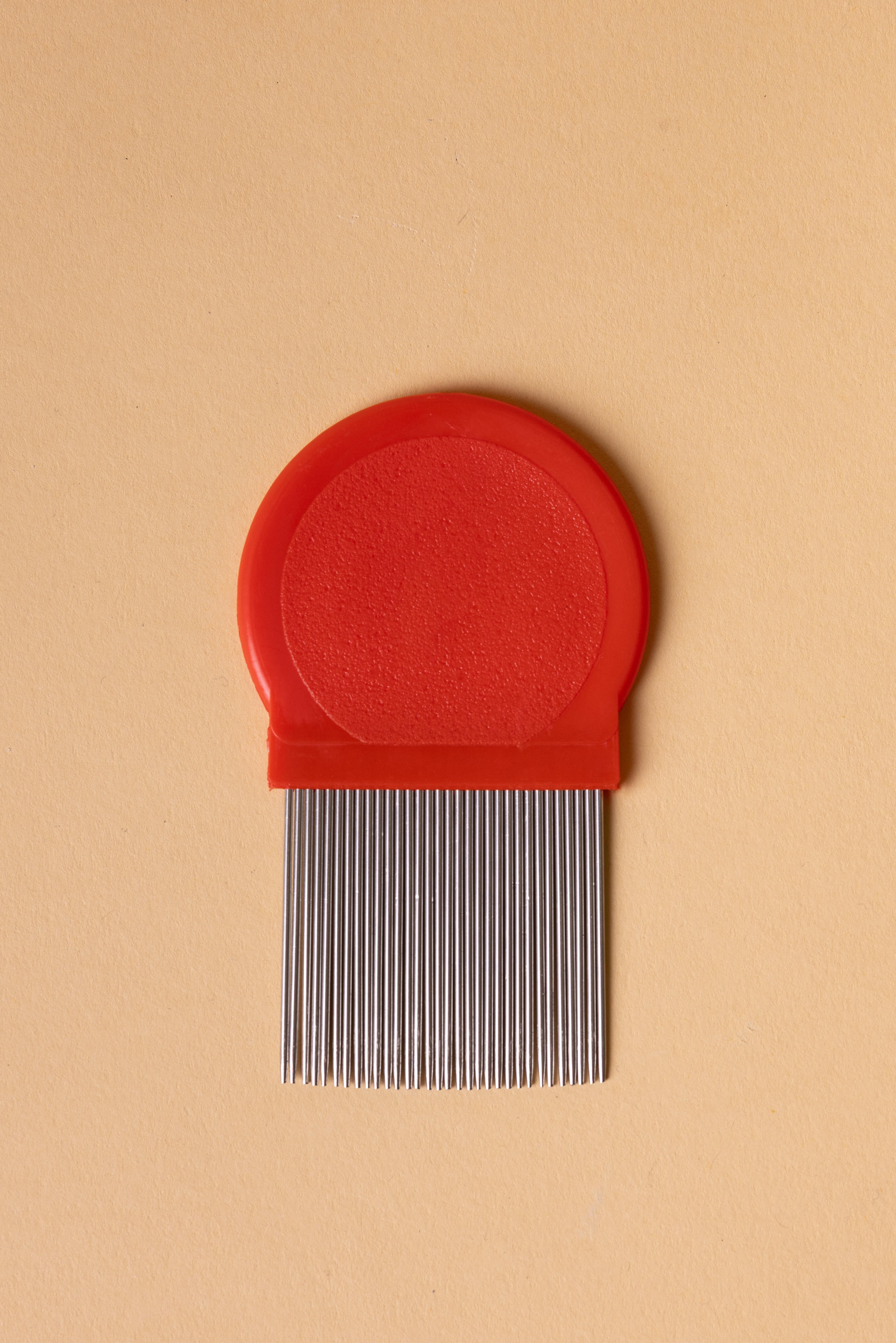 LIES'S COMB